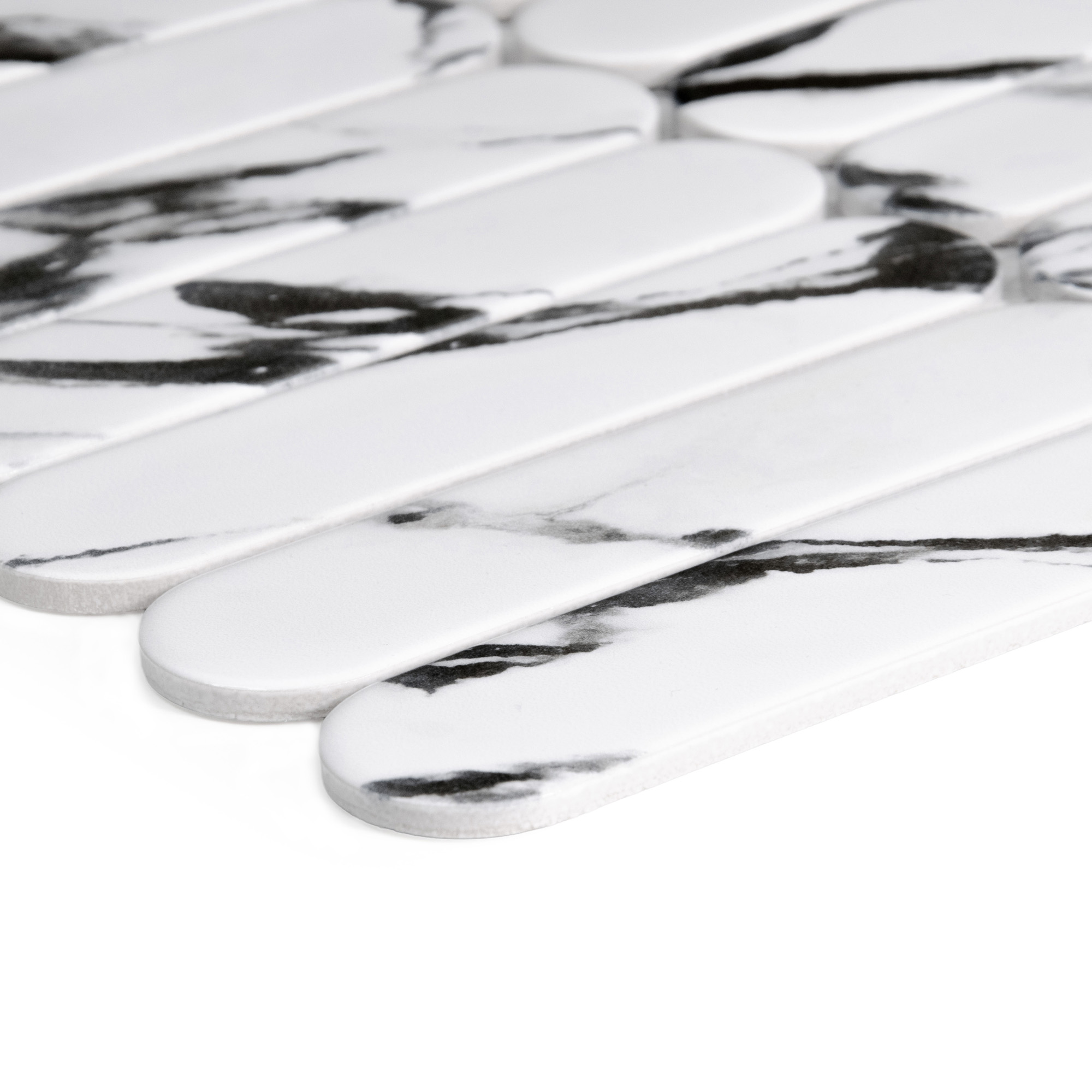 Pills Arabescato Black matt